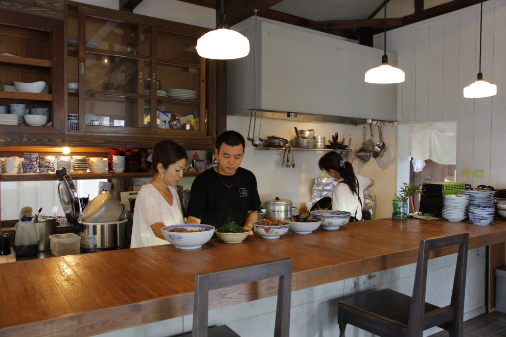 CAZI-CAFE_142